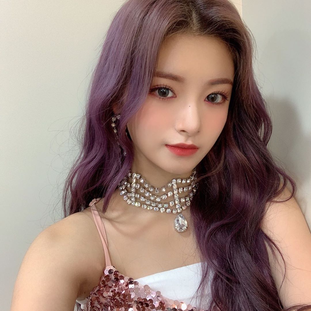Marion Jola Masuk Dalam Daftar 10 Wanita Asia Terseksi 2020, Lihat Profilnya, Ada Aurel dan Dilraba Dilmurat! 3 2. Aisha EVERGLOW-JaringPos