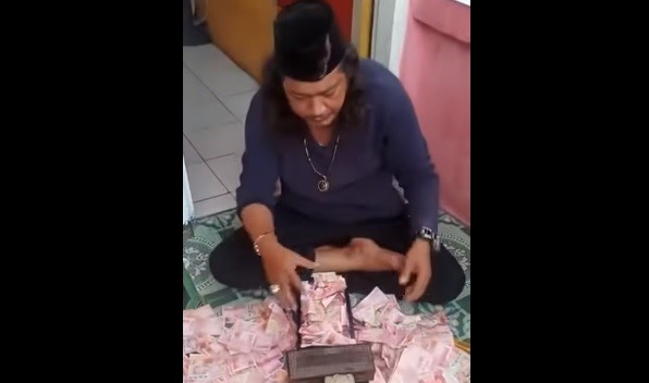 Ustaz Pengganda Uang di Bekasi Akhirnya Dibekuk Polisi-JaringPos