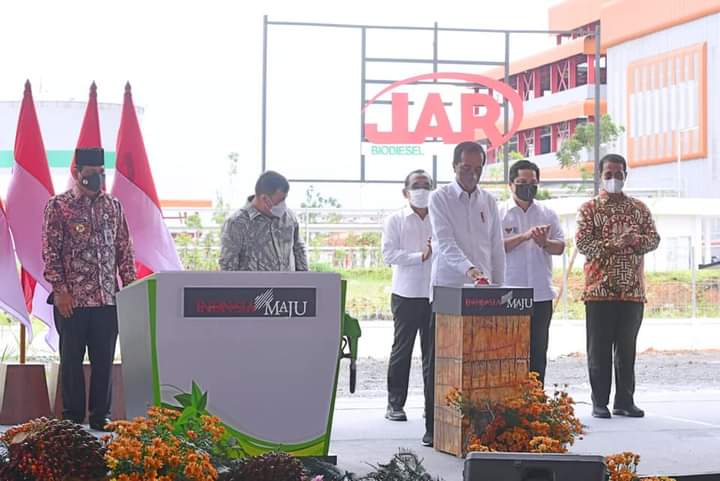 Presiden Tekankan Pentingnya Hilirisasi dan Industrialisasi Kelapa Sawit 1 FB IMG 1634816641986-JaringPos