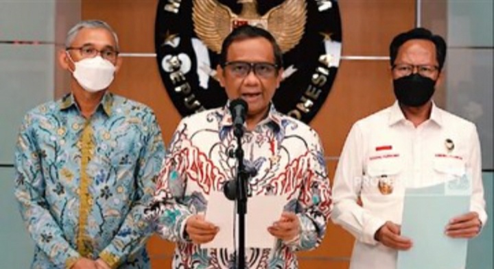 Simak! Peringatan Keras Mahfud MD Buat Tommy Soeharto Cs 1 IMG 20211108 182454-JaringPos
